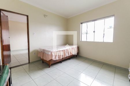 Casa à venda com 380m², 3 quartos e 5 vagas Casa à venda com 380m², 3 quartos e 5 vagasQuarto 1