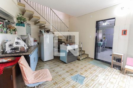 Casa à venda com 380m², 3 quartos e 5 vagas Casa à venda com 380m², 3 quartos e 5 vagasÁrea de Serviço