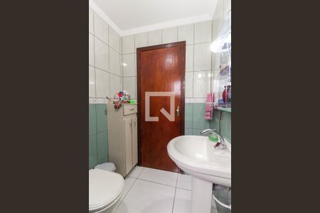 Casa à venda com 380m², 3 quartos e 5 vagas Casa à venda com 380m², 3 quartos e 5 vagasBanheiro 2