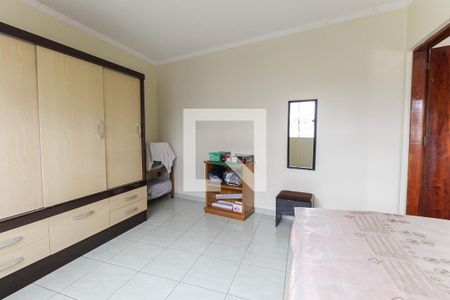 Casa à venda com 380m², 3 quartos e 5 vagas Casa à venda com 380m², 3 quartos e 5 vagasQuarto 1