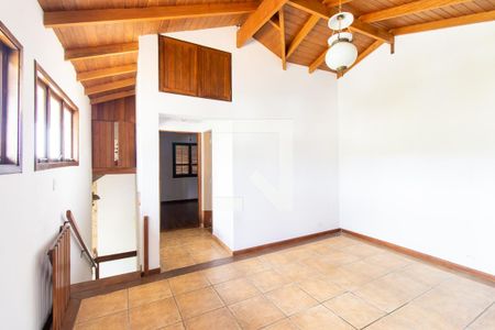Casa de condomínio para alugar com 3m², 4 quartos e 2 vagas Casa de condomínio para alugar com 3m², 4 quartos e 2 vagasArea comum