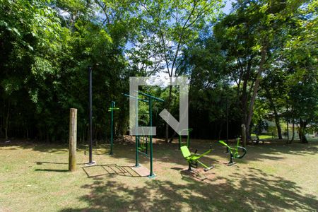 Casa de condomínio para alugar com 3m², 4 quartos e 2 vagas Casa de condomínio para alugar com 3m², 4 quartos e 2 vagasÁrea comum - Academia ao Ar livre