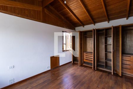 Casa de condomínio para alugar com 3m², 4 quartos e 2 vagas Casa de condomínio para alugar com 3m², 4 quartos e 2 vagasQuarto 3