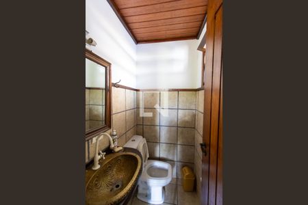 Casa de condomínio para alugar com 3m², 4 quartos e 2 vagas Casa de condomínio para alugar com 3m², 4 quartos e 2 vagasLavabo