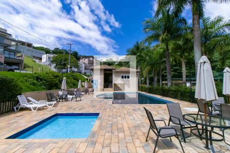 Casa de condomínio para alugar com 3m², 4 quartos e 2 vagas Casa de condomínio para alugar com 3m², 4 quartos e 2 vagasÁrea comum - Piscinas