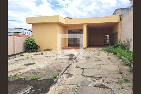 Casa à venda com 4 quartos, 187m² em Renascença, Belo Horizonte