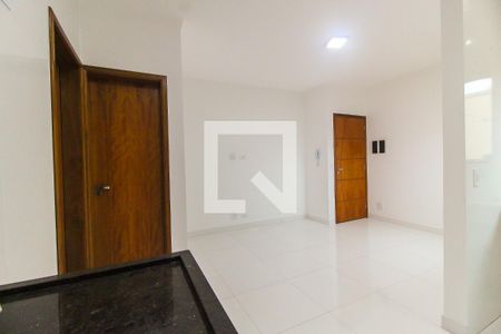 Sala/Cozinha de apartamento para alugar com 1 quarto, 30m² em Itaquera, São Paulo