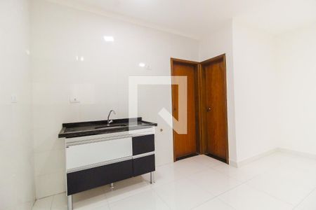 Sala/Cozinha de apartamento para alugar com 1 quarto, 30m² em Itaquera, São Paulo