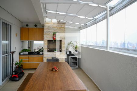 Varanda Sala de apartamento à venda com 3 quartos, 142m² em Vila Gumercindo, São Paulo