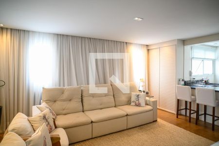 Sala de apartamento à venda com 3 quartos, 142m² em Vila Gumercindo, São Paulo