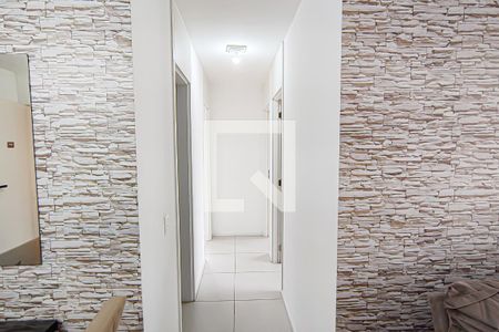 corredor de apartamento para alugar com 3 quartos, 77m² em Jacarepaguá, Rio de Janeiro