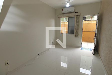 Sala de apartamento à venda com 2 quartos, 65m² em Piedade, Rio de Janeiro