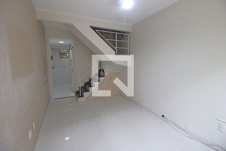 Sala de apartamento à venda com 2 quartos, 65m² em Piedade, Rio de Janeiro