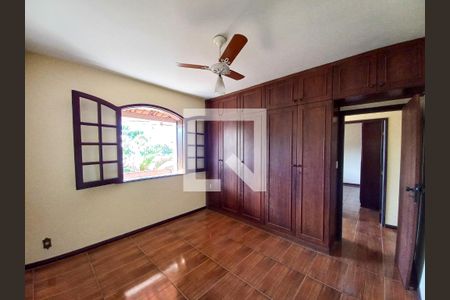 Quarto 2 de casa à venda com 4 quartos, 375m² em Salgado Filho, Belo Horizonte