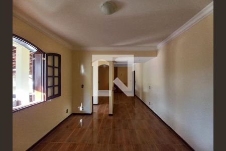 Sala de casa à venda com 4 quartos, 375m² em Salgado Filho, Belo Horizonte