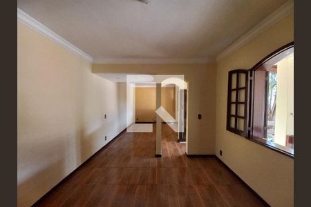 Sala de casa à venda com 4 quartos, 375m² em Salgado Filho, Belo Horizonte