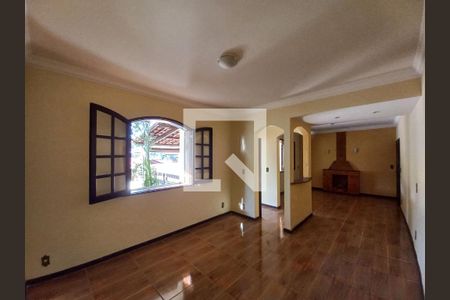 Sala de casa à venda com 4 quartos, 375m² em Salgado Filho, Belo Horizonte