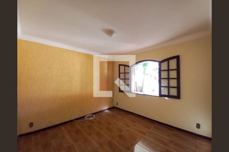 Sala de casa à venda com 4 quartos, 375m² em Salgado Filho, Belo Horizonte
