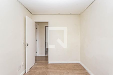 Quarto 1 de apartamento para alugar com 2 quartos, 53m² em Vila Moraes, São Paulo