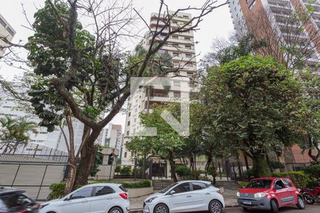 Apartamento à venda com 250m², 4 quartos e 3 vagas Apartamento à venda com 250m², 4 quartos e 3 vagasFachada