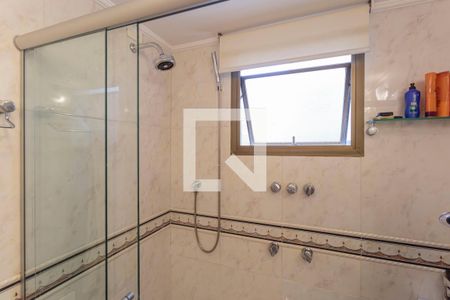 Apartamento à venda com 250m², 4 quartos e 3 vagas Apartamento à venda com 250m², 4 quartos e 3 vagasBanheiro da Suíte 3