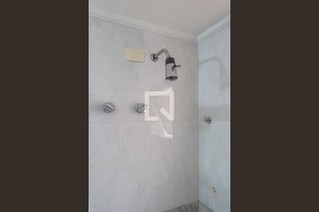 Apartamento à venda com 250m², 4 quartos e 3 vagas Apartamento à venda com 250m², 4 quartos e 3 vagasBanheiro da Suíte 2