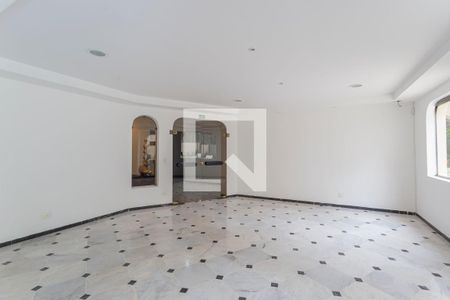 Apartamento à venda com 250m², 4 quartos e 3 vagas Apartamento à venda com 250m², 4 quartos e 3 vagasÁrea comum - Salão de festas