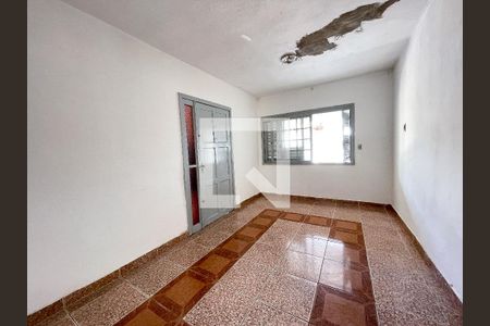 sala  de casa para alugar com 3 quartos, 90m² em Scharlau, São Leopoldo