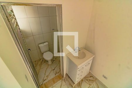 Banheiro de apartamento para alugar com 1 quarto, 50m² em Jardim Oriental, São Paulo