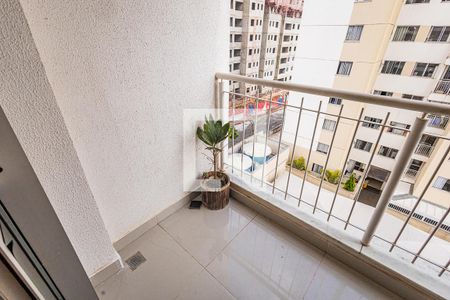 Varanda de apartamento para alugar com 3 quartos, 70m² em Jardim Guanabara, Belo Horizonte