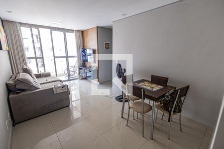 Sala de apartamento para alugar com 3 quartos, 70m² em Jardim Guanabara, Belo Horizonte