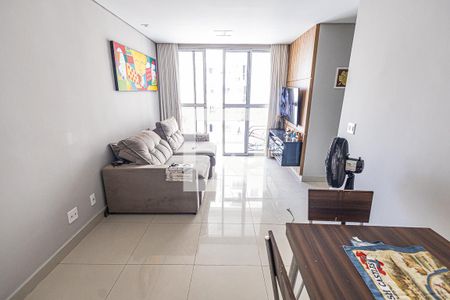 Sala de apartamento para alugar com 3 quartos, 70m² em Jardim Guanabara, Belo Horizonte