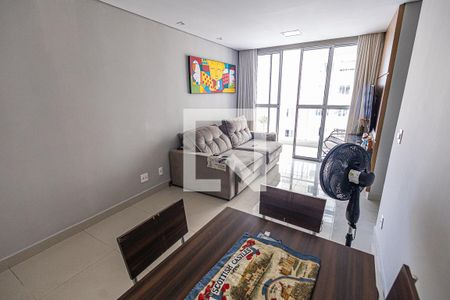 Sala de apartamento para alugar com 3 quartos, 70m² em Jardim Guanabara, Belo Horizonte