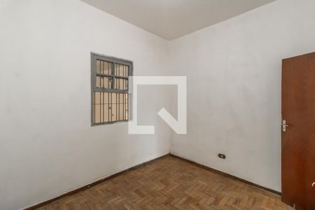 Quarto 2 de casa para alugar com 3 quartos, 100m² em Jardim Veronia, São Paulo