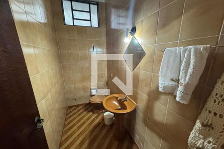 Lavabo de casa para alugar com 4 quartos, 234m² em Ribeirânia, Ribeirão Preto