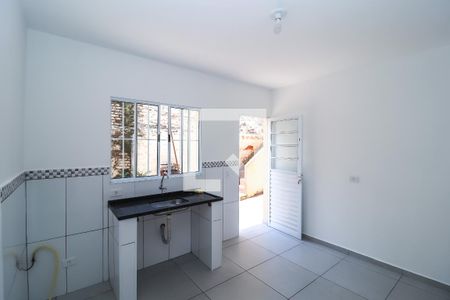 Sala/Cozinha de casa para alugar com 1 quarto, 30m² em Vila Brasilina, São Paulo