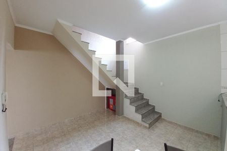 Casa à venda com 242m², 3 quartos e 10 vagas Casa à venda com 242m², 3 quartos e 10 vagasCopa