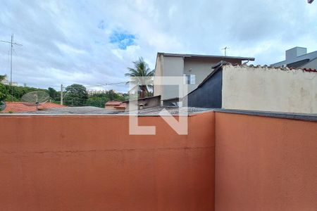 Casa à venda com 242m², 3 quartos e 10 vagas Casa à venda com 242m², 3 quartos e 10 vagasQuarto 2