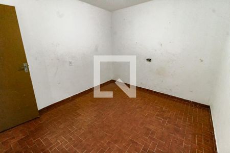 Quarto 2 de casa para alugar com 2 quartos, 50m² em Jardim Oliveiras, Taboão da Serra