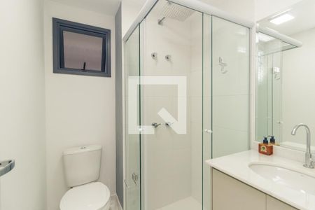 Banheiro de kitnet/studio para alugar com 1 quarto, 19m² em República, São Paulo