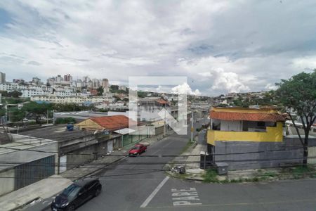 Vista da sala de casa à venda com 3 quartos, 232m² em Alípio de Melo, Belo Horizonte