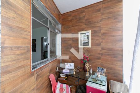 Varanda da sala de casa à venda com 3 quartos, 160m² em Alípio de Melo, Belo Horizonte