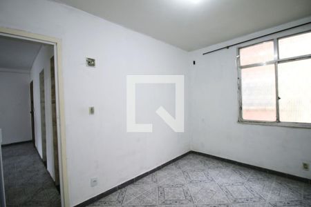 Quarto 2 de apartamento para alugar com 2 quartos, 90m² em Olaria, Rio de Janeiro