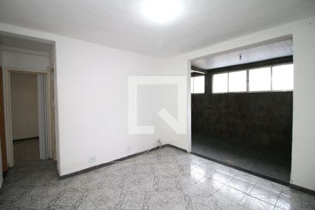 Sala de apartamento para alugar com 2 quartos, 90m² em Olaria, Rio de Janeiro