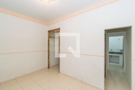 Sala de apartamento para alugar com 1 quarto, 56m² em Bonsucesso, Rio de Janeiro