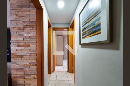 Corredor de apartamento à venda com 3 quartos, 100m² em Maracanã, Rio de Janeiro