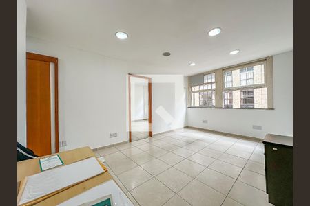 Sala de apartamento para alugar com 2 quartos, 60m² em Centro, Rio de Janeiro