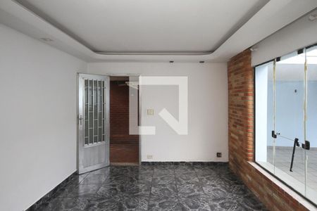 Sala de casa para alugar com 3 quartos, 180m² em Vila Ema, São Paulo