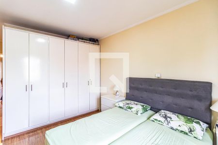 Suite de casa à venda com 3 quartos, 158m² em Jardim Ester Yolanda, São Paulo