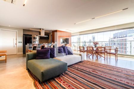 Sala de apartamento à venda com 2 quartos, 102m² em Pinheiros, São Paulo